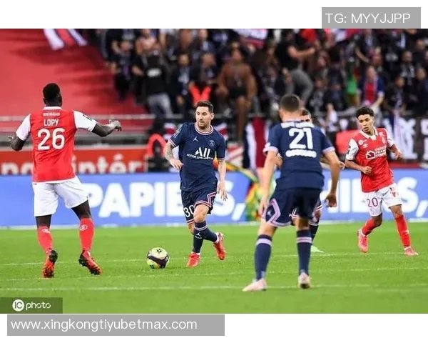 巴黎圣日耳曼状态下滑本赛季法甲已遭遇两场失利与往年形成鲜明对比