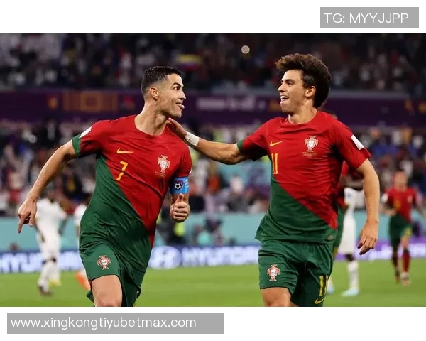 前利雅得胜利主帅卡斯特罗加盟格雷米奥C罗在评论区送上祝贺