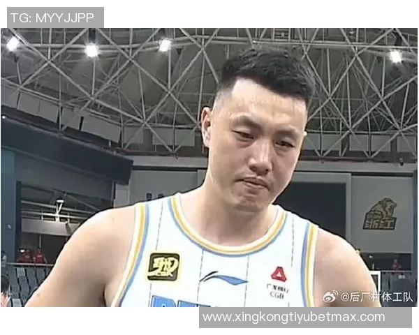 北京虽败犹荣翟晓川表现出色周琦受伤后全队依靠川队奋力拼搏